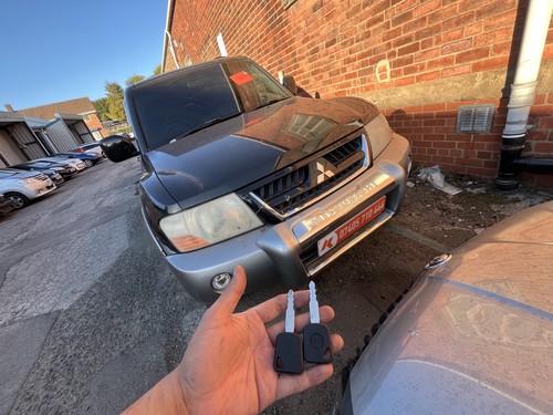 Lost mitsubishi shogun - lost,