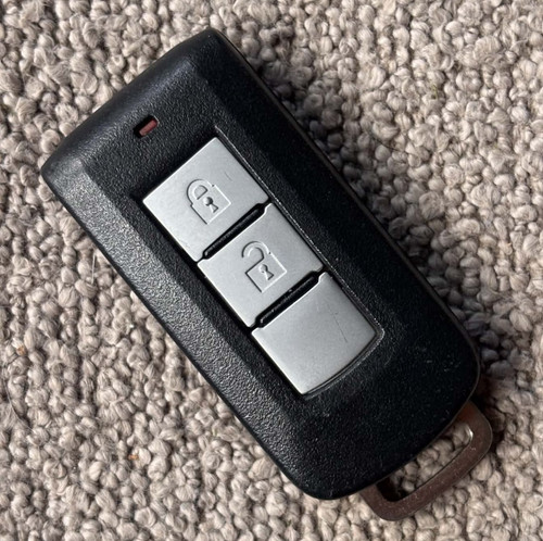 Genuine mitsubishi button - genuine,